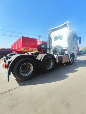 เครื่องดึง Sitrak ใหม่และมือสอง รถบรรทุก หัวรถบรรทุก 4X2 6X4 ยูโร 6 การขนส่งเหมืองแร่