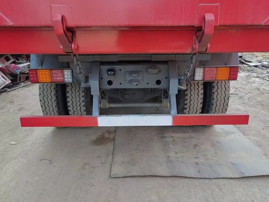Sinotruk HOWO รถบรรทุกถัง Euro 3 6X4 375Hp 20 CBM รถบรรทุกถัง 40 ตัน