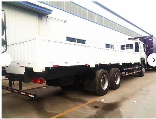 จีน Howo 4x2 130hp 6 ตัน Sinotruk รถบรรทุกเบา รถกระบะขนาดเล็ก รถกระบะขนาดเล็ก รถกระบะราคาโรงงาน