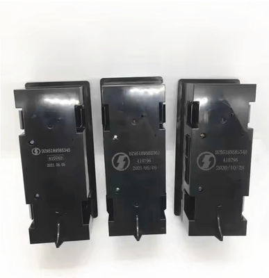 F2000 F3000 X3000 Shacman รถกระบะอะไหล่ แพเนลปรับอากาศ DZ95189585345